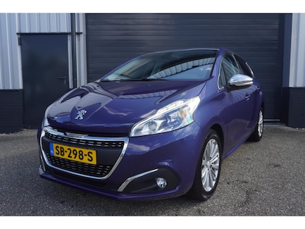 Peugeot 208 0
