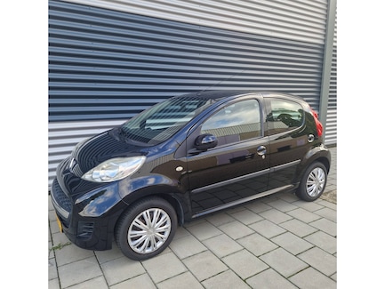 Peugeot 107 0