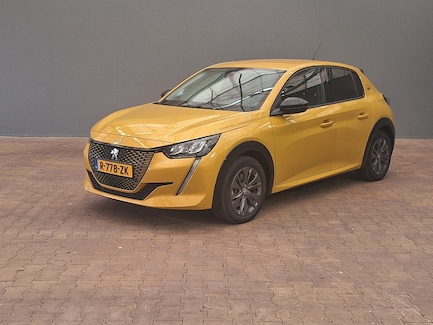 Peugeot e-208 0