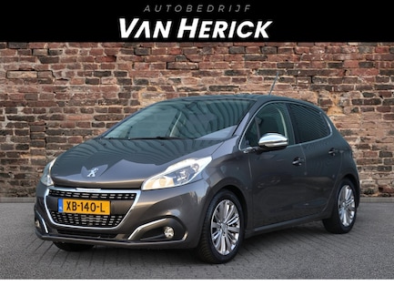 Peugeot 208 0