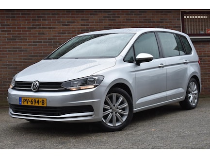 Volkswagen Touran 0
