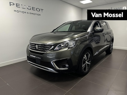 Peugeot 5008 0