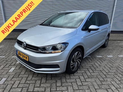 Volkswagen Touran 0