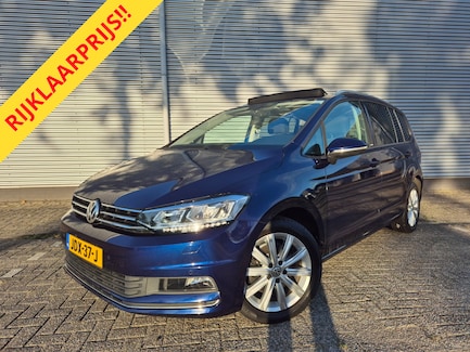 Volkswagen Touran 0