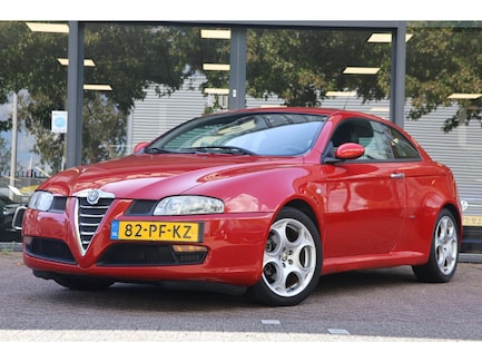 Alfa Romeo GT 0