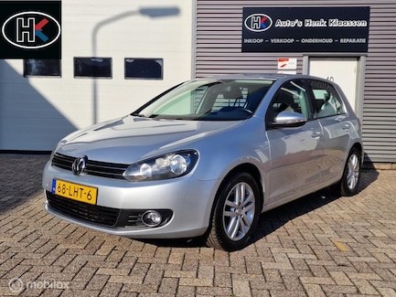 Volkswagen Golf 0