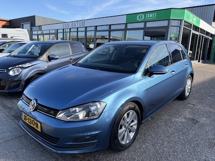 Volkswagen Golf 0