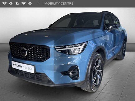 Volvo XC40 0