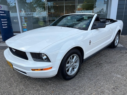 Ford Mustang 0