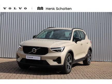 Volvo XC40 0