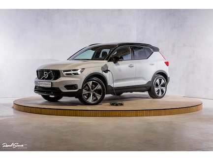 Volvo XC40 0