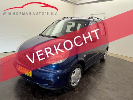 Toyota Yaris Verso 0