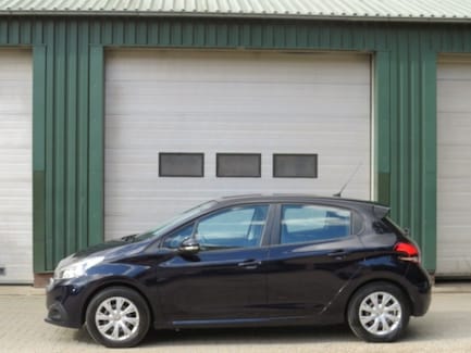 Peugeot 208 0