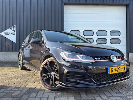 Volkswagen Golf 0