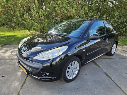 Peugeot 206 0