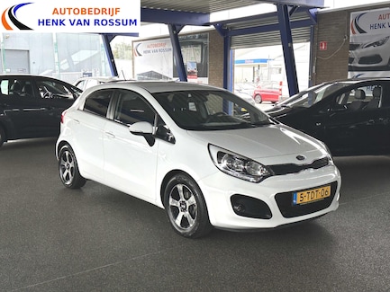 Kia Rio 0