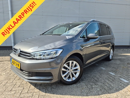 Volkswagen Touran 0