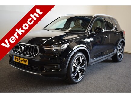 Volvo XC40 0