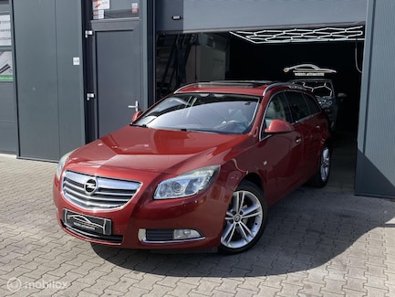 Opel Insignia 0
