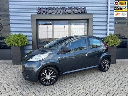 Peugeot 107 0