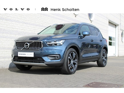 Volvo XC40 0