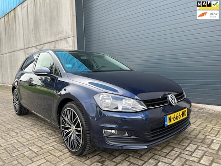 Volkswagen Golf 0