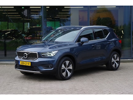 Volvo XC40 0