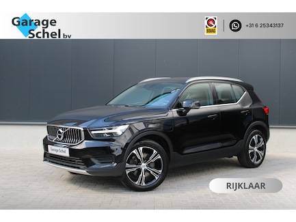 Volvo XC40 0