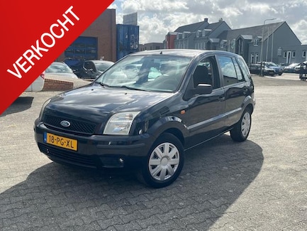 Ford Fusion 0