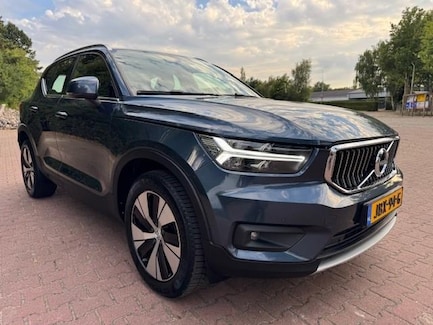 Volvo XC40 0