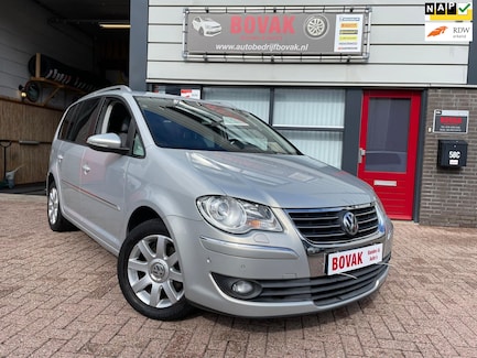 Volkswagen Touran 0