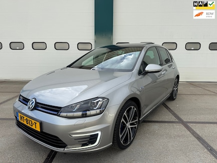 Volkswagen Golf 0