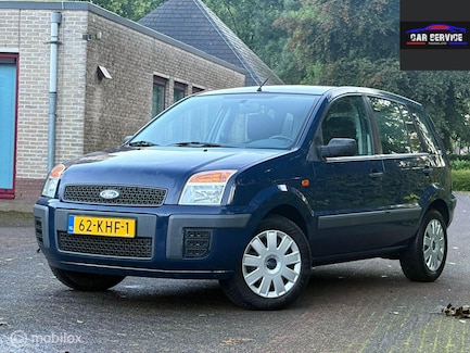 Ford Fusion 0