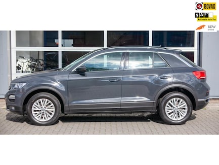 Volkswagen T-Roc 0