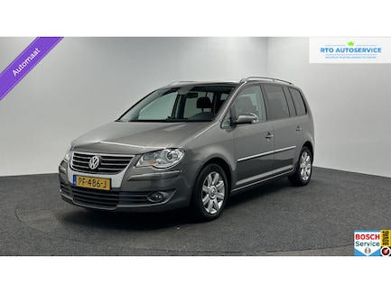 Volkswagen Touran 0