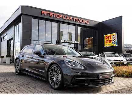 Porsche Panamera 0