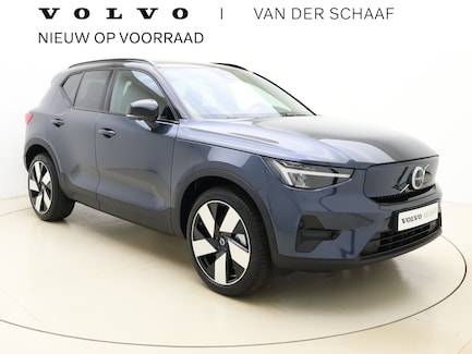 Volvo EX40 0