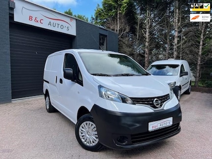 Nissan NV200 0
