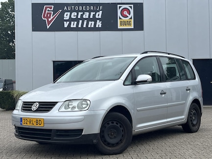 Volkswagen Touran 0