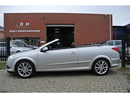 Opel Astra 0