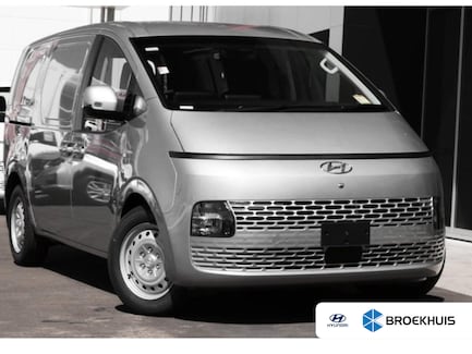 Hyundai Staria 0