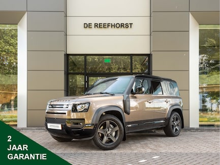 Land Rover Defender 0