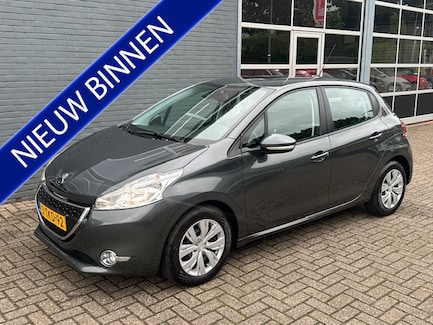 Peugeot 208 0