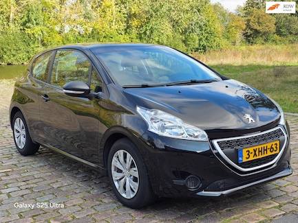 Peugeot 208 0