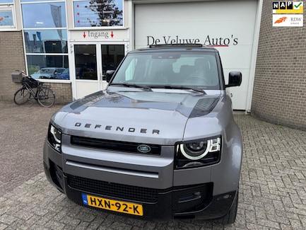 Land Rover Defender 0