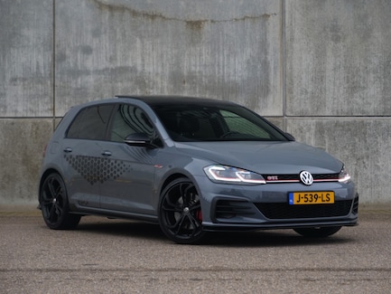 Volkswagen Golf 0