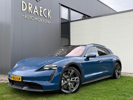 Porsche Taycan Cross Turismo 0