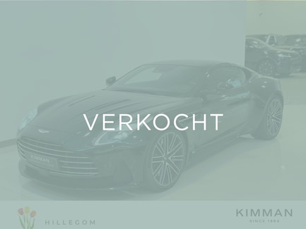 Aston Martin DB12 0