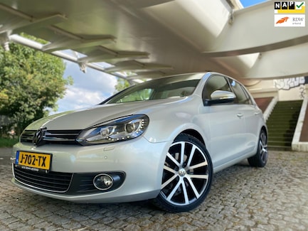 Volkswagen Golf 0