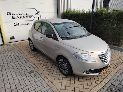 Lancia Ypsilon 0